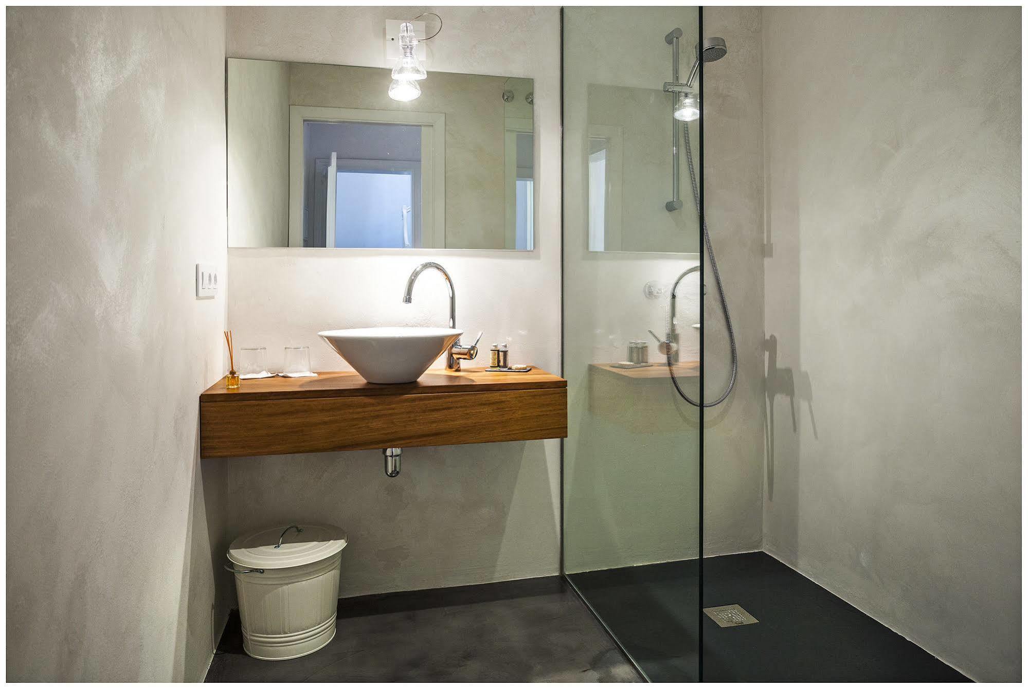 Cheap & Chic Hotel 시우타데야 외부 사진