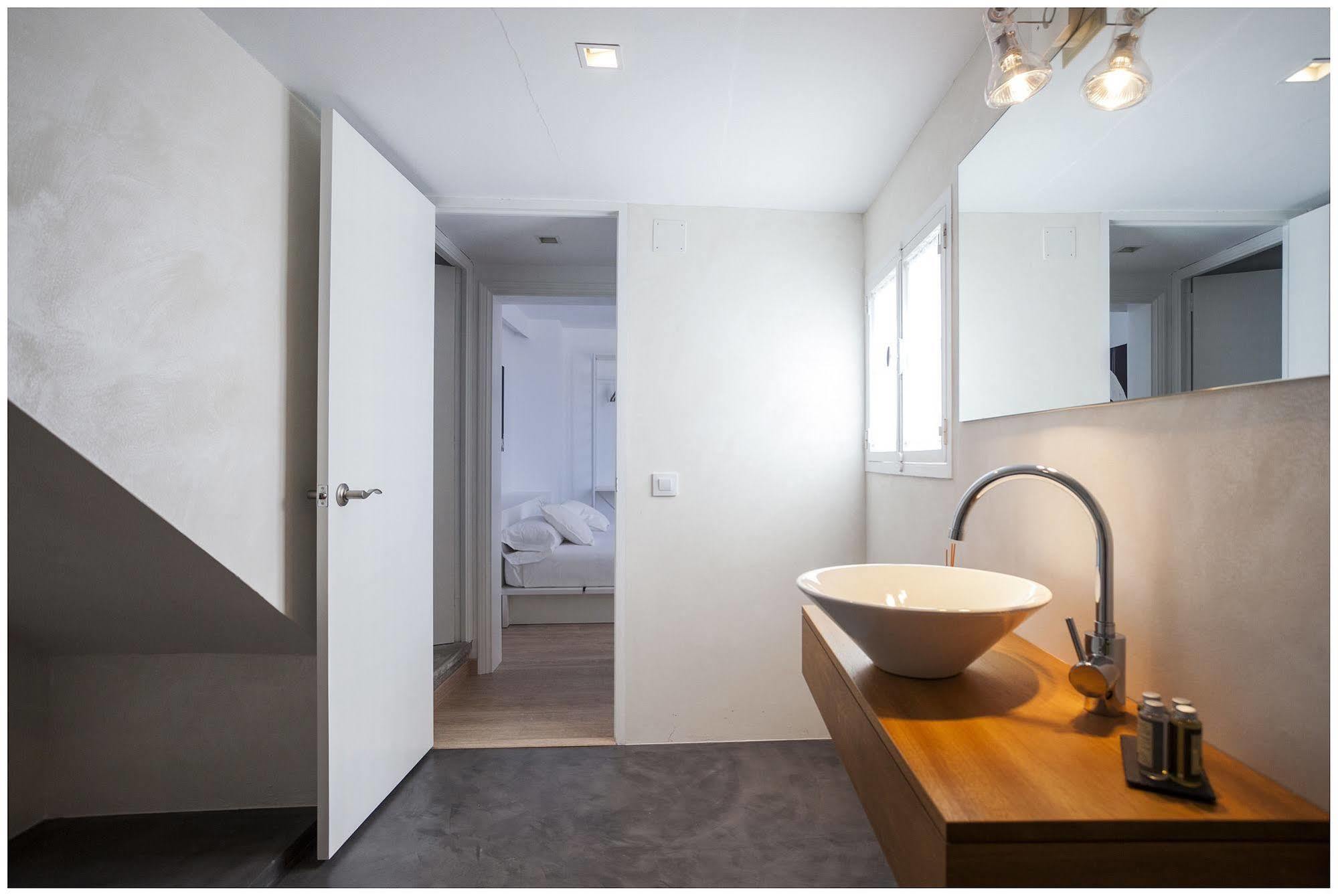 Cheap & Chic Hotel 시우타데야 외부 사진