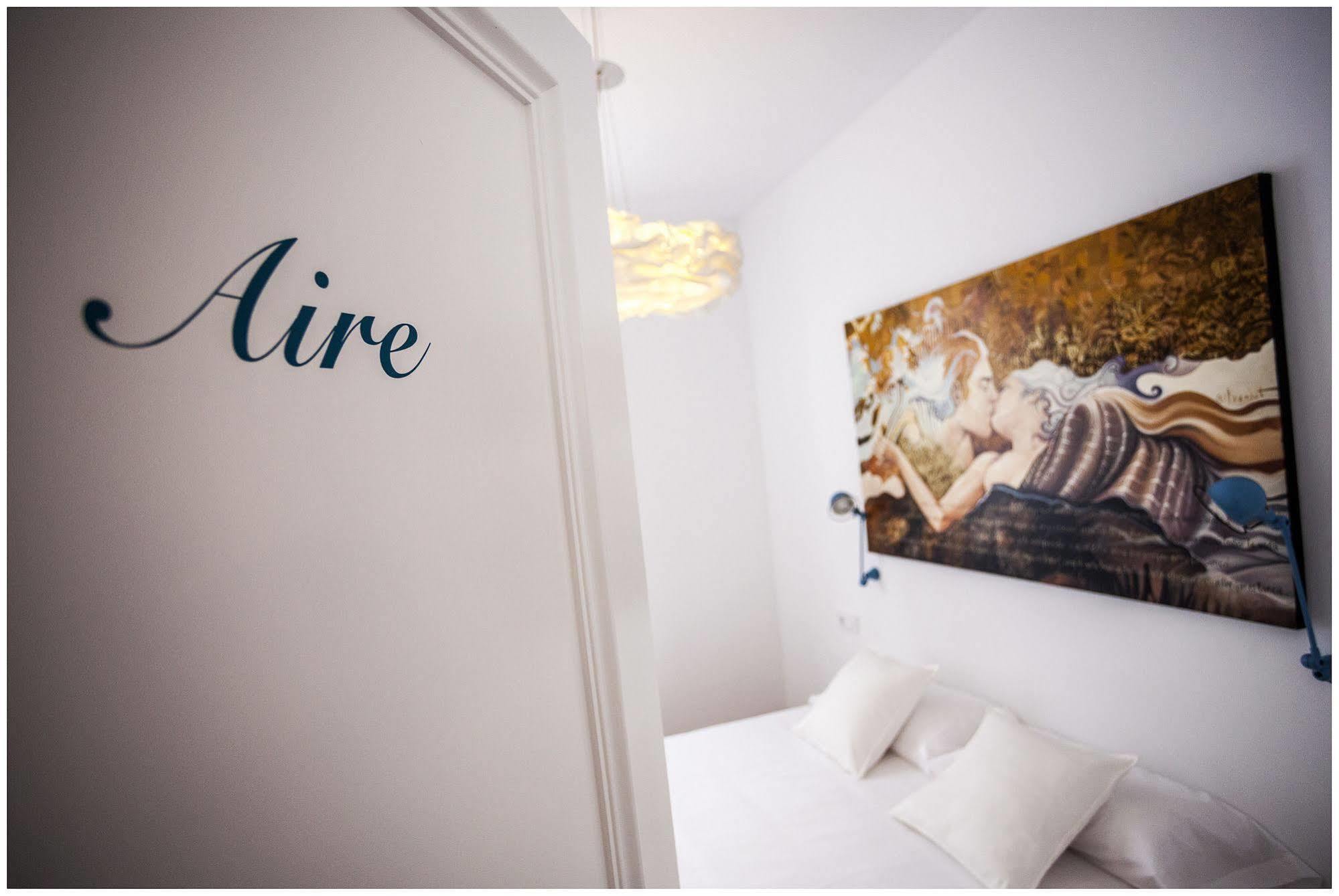 Cheap & Chic Hotel 시우타데야 외부 사진
